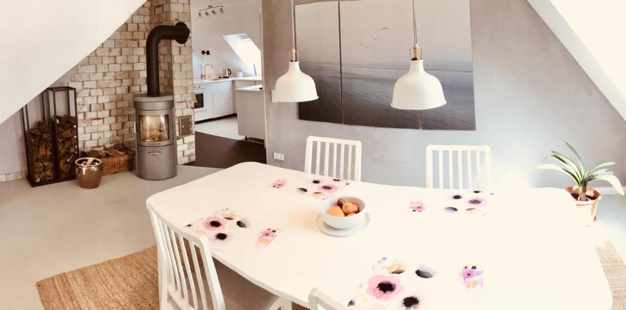 Moorblick! Grosse Dachwohnung Mit Kamin Und Sauna Leck Buitenkant foto