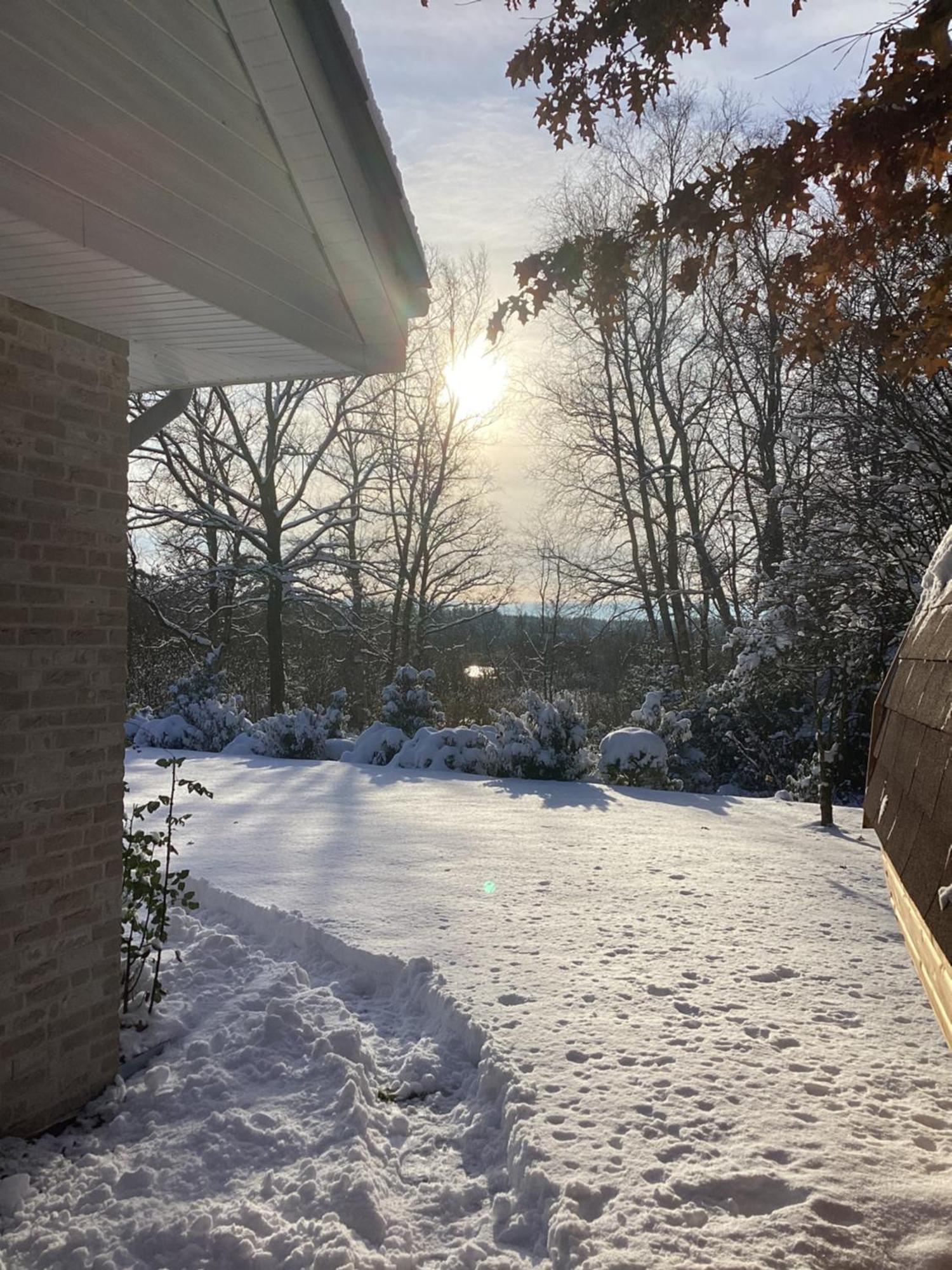 Moorblick! Grosse Dachwohnung Mit Kamin Und Sauna Leck Buitenkant foto